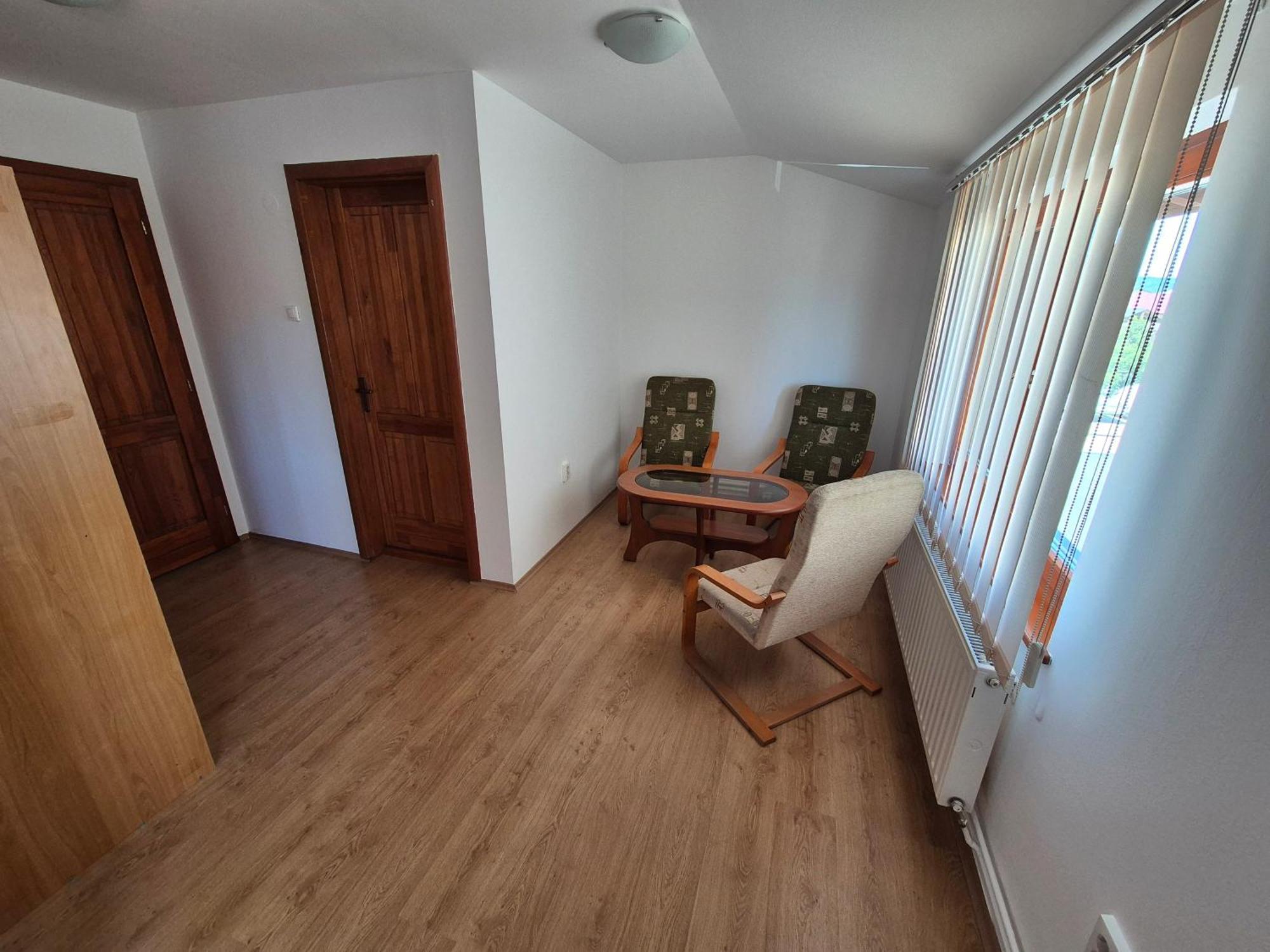 Wolf Apartments Sangeorgiu de Mures Exterior photo